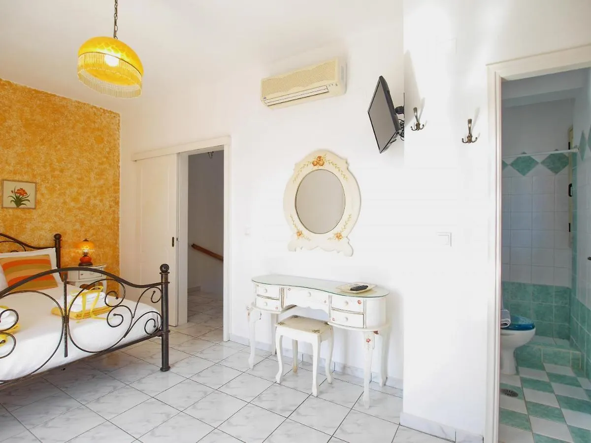 Villa Emiliata سبارتيا